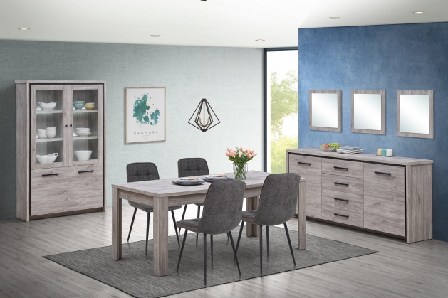 SAM Elias vitrine chaises S310.jpg