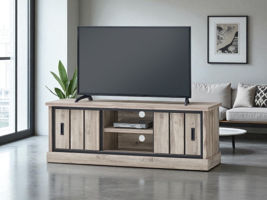 Elena TV2 décor.jpg