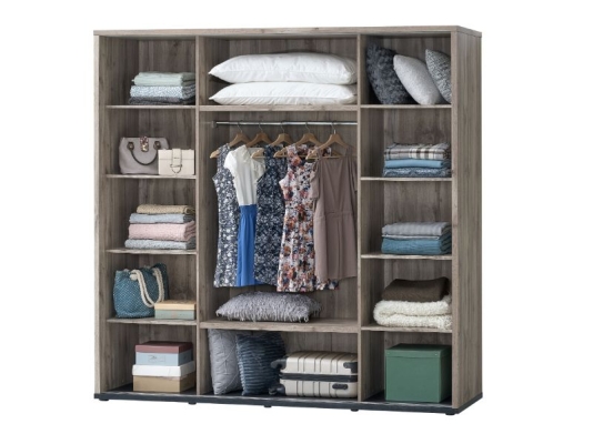 Intérieur de la garde-robe 240 cm