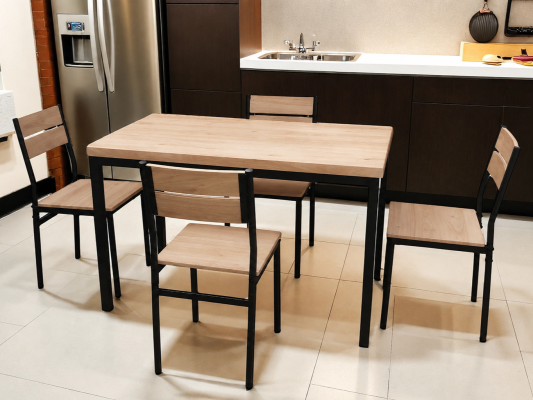 TABLE  4 CHAISES 471.png