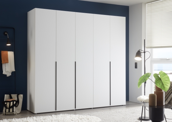 KLS Marlu 5T seitlich schraeg Milieu_58-675-17.jpg